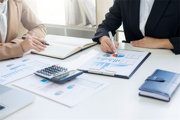 如何構(gòu)建以預(yù)算為核心的企業(yè)文化，促進(jìn)全員參與？