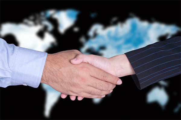 美企業(yè)主：付關(guān)稅也要中國(guó)造，對(duì)關(guān)聯(lián)企業(yè)的啟示
