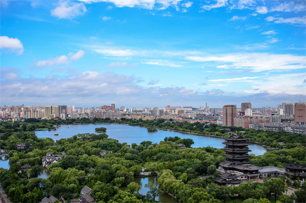 企業(yè)效益下滑，濟(jì)南企業(yè)管理咨詢?nèi)绾尉珳?zhǔn)診斷并逆勢(shì)破局？