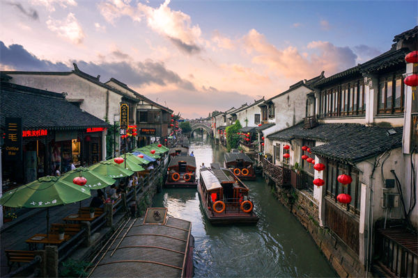 戰(zhàn)略管理如何精準錨定小眾市場，挖掘潛在的藍海？